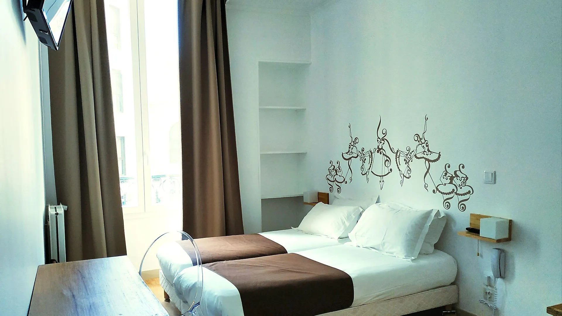 Korner Opera Hotel