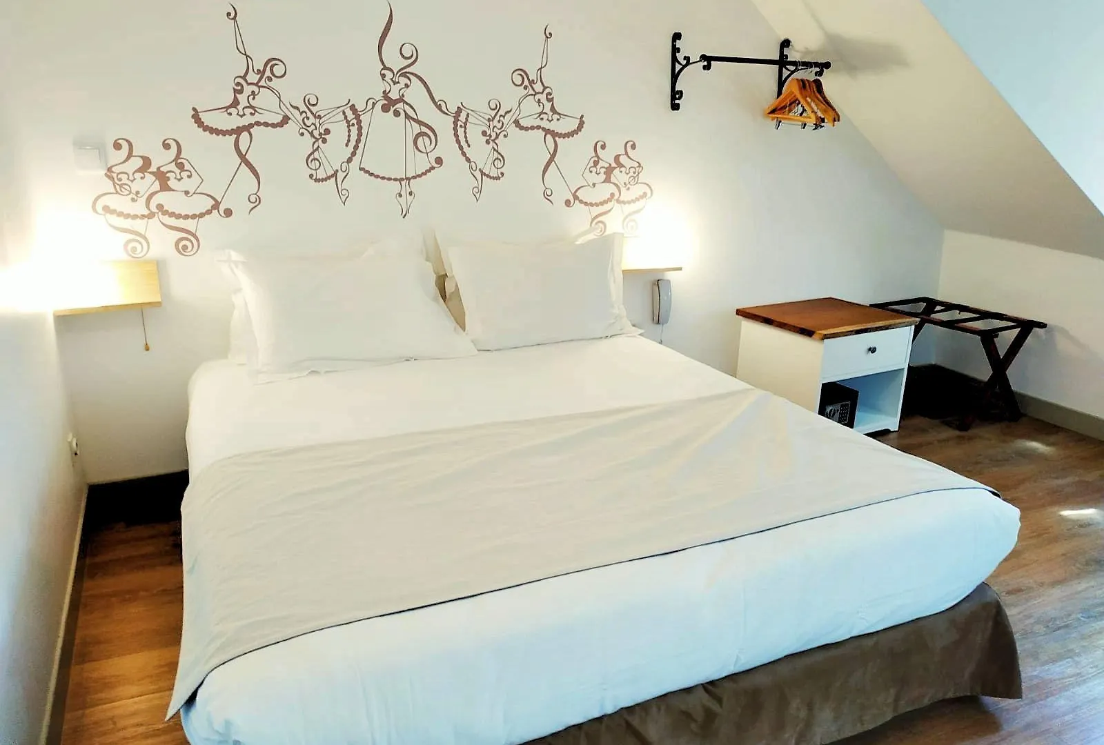 Korner Opera Hotel